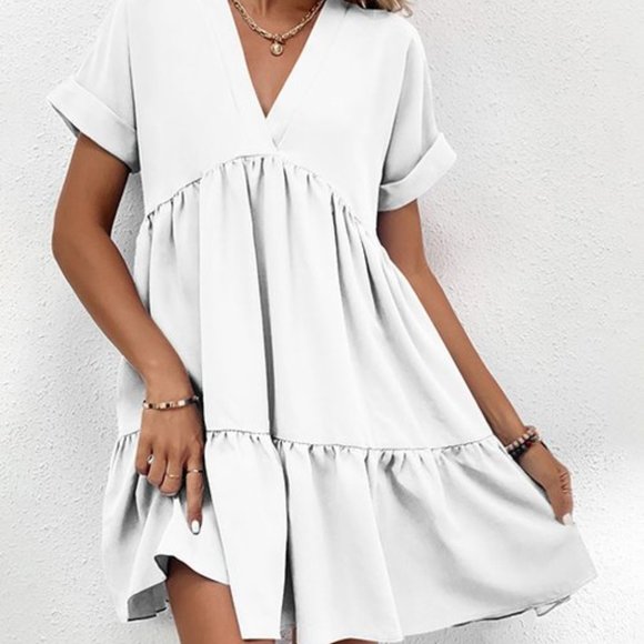 Izuria Dresses & Skirts - White Tiered Ruffle-Hem V-Neck A-Line Dress